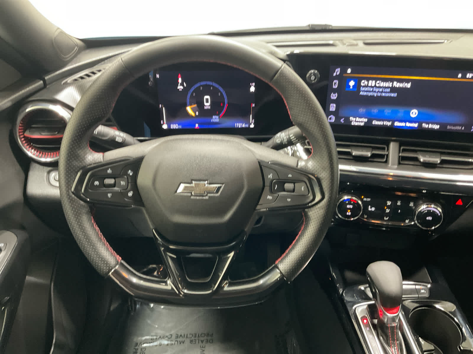 Used 2025 Chevrolet Trax SUV
