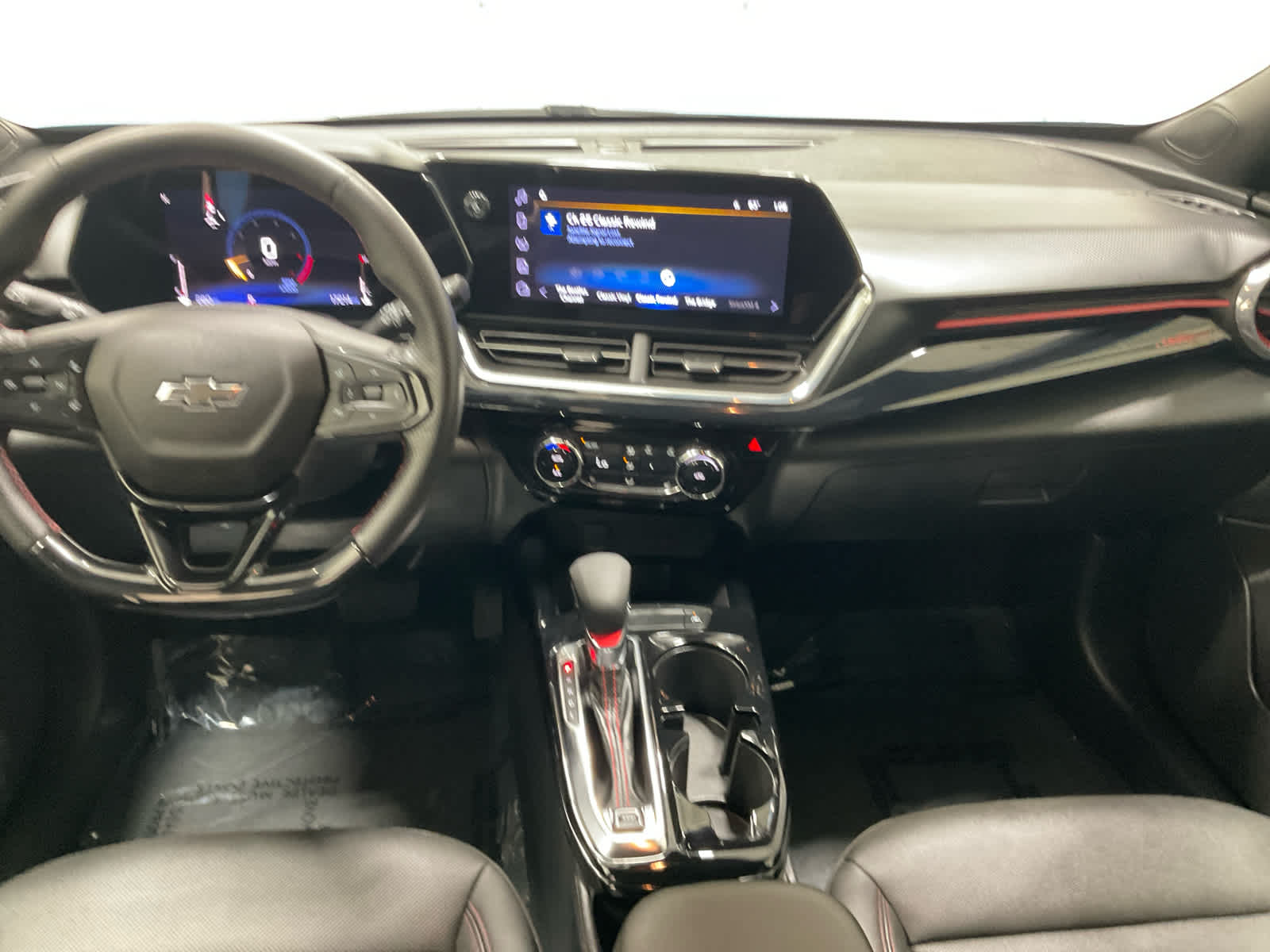 Used 2025 Chevrolet Trax SUV