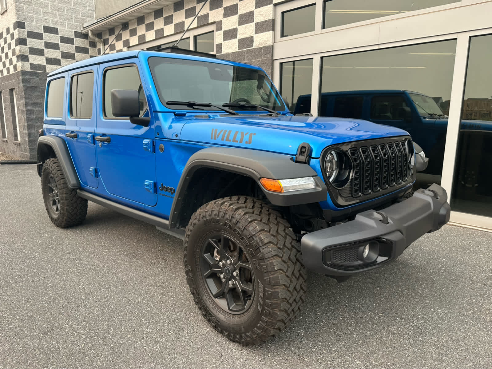 Hydro Blue Pearlcoat 2026 Jeep Wrangler SUV / Crossover Four-Wheel Drive 8-Speed Automatic