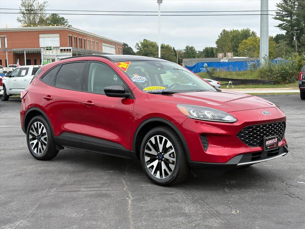 Rapid Red Metallic Tinted Clearcoat 2020 Ford Escape Hybrid SUV / Crossover All-Wheel Drive Continuously Variable Transmission
