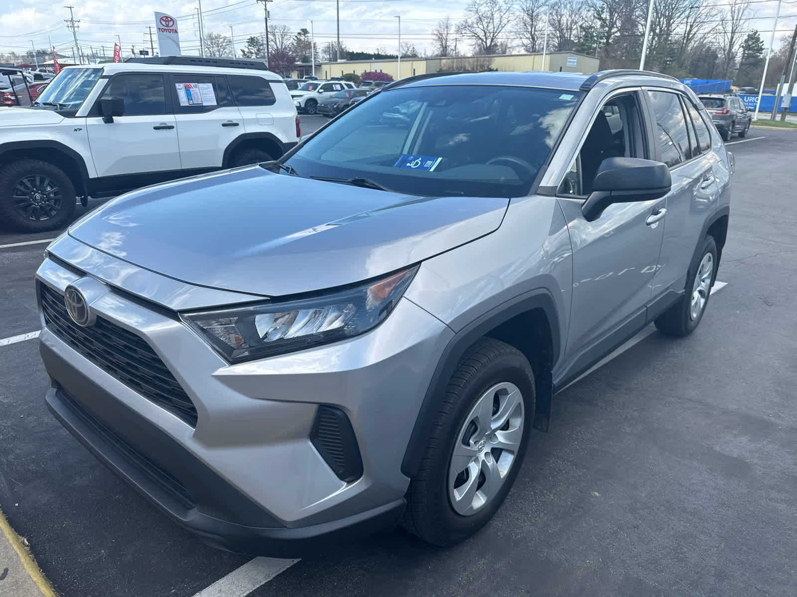 Silver Sky Metallic 2021 Toyota RAV4 LE AWD SUV / Crossover All-Wheel Drive 8-Speed Automatic