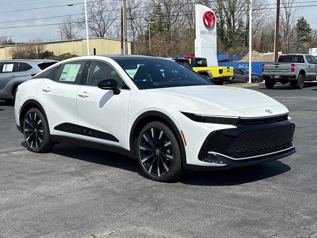 2026 Toyota Crown Platinum AWD