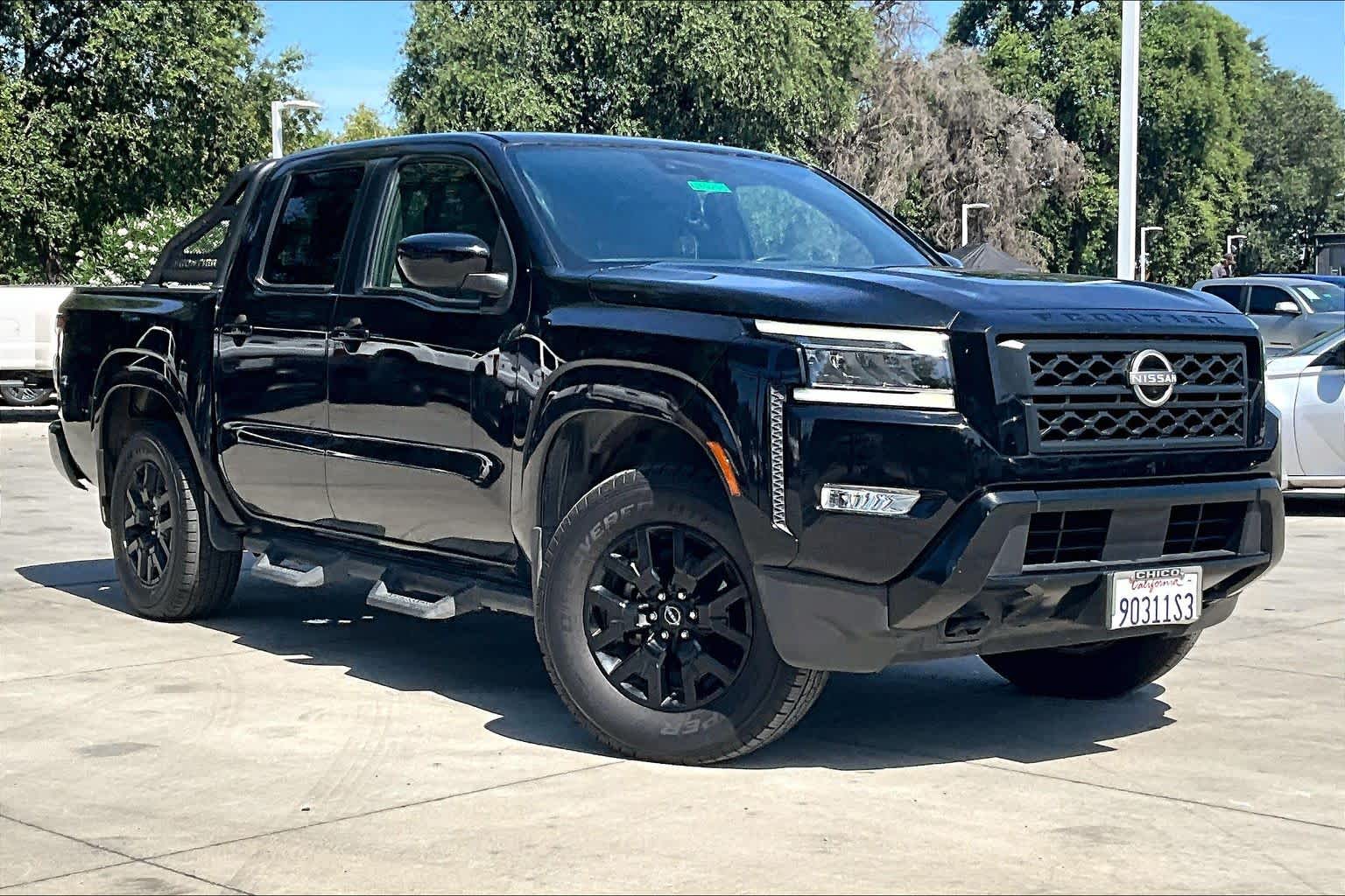 2023 Nissan Frontier SV Crew Cab 4WD