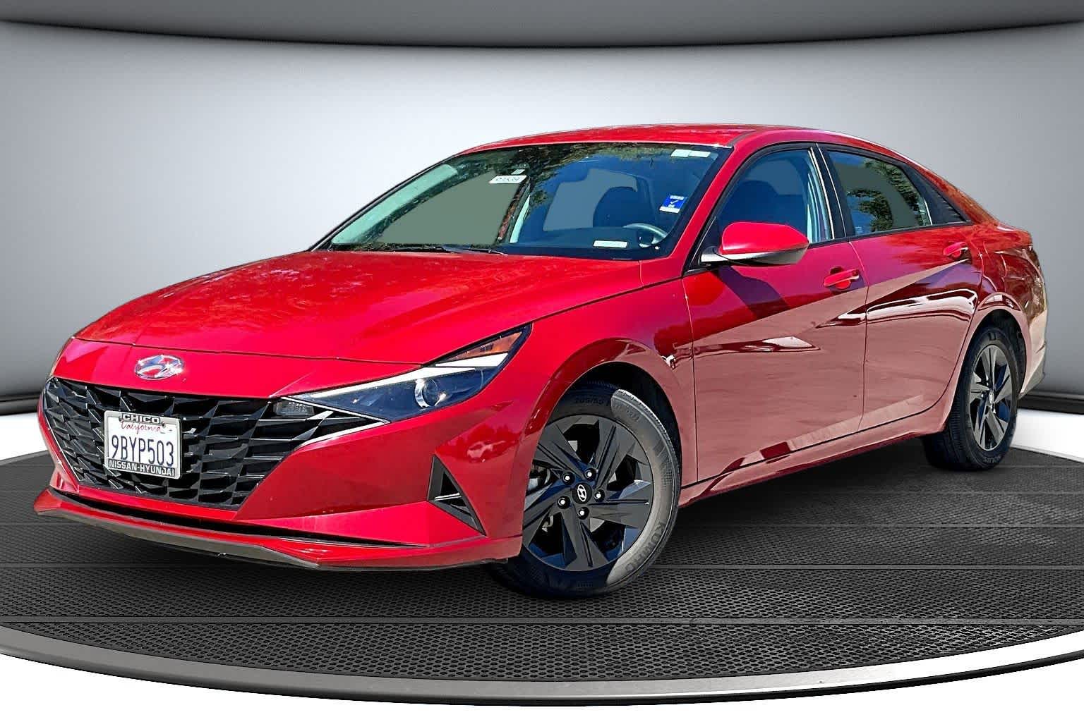 Scarlet Red Pearl 2022 Hyundai Elantra Sedan Front-Wheel Drive Continuously Variable Transmission