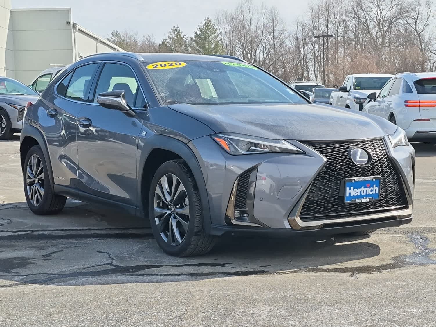 View vehicle photo 2