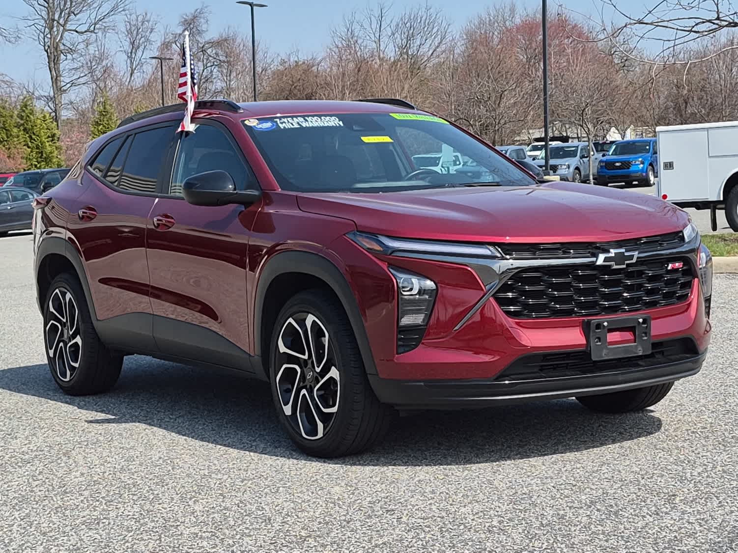 View vehicle photo 2