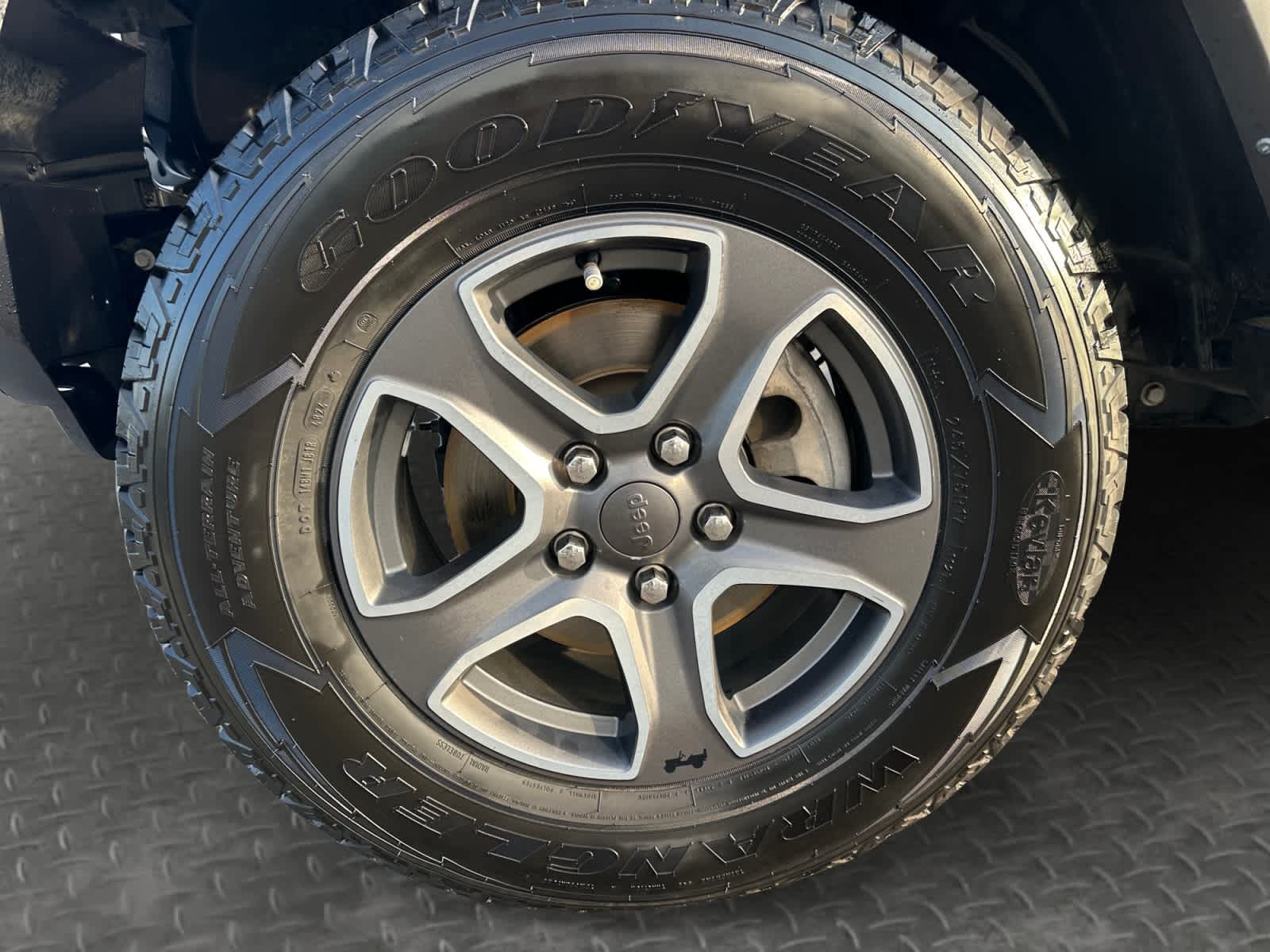 Used 2021 Jeep Wrangler SUV