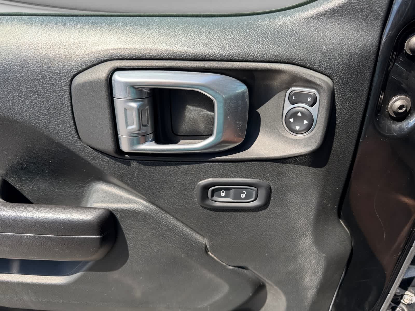 Used 2021 Jeep Wrangler SUV