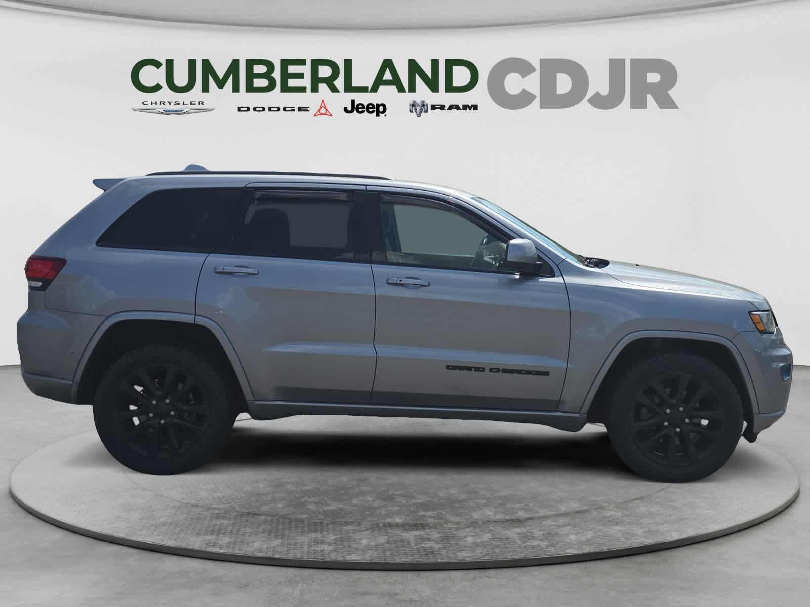 Used 2019 Jeep Grand Cherokee SUV
