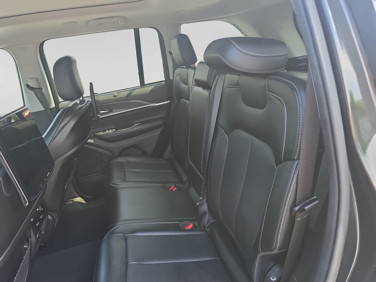 Used 2024 Jeep Grand Cherokee SUV