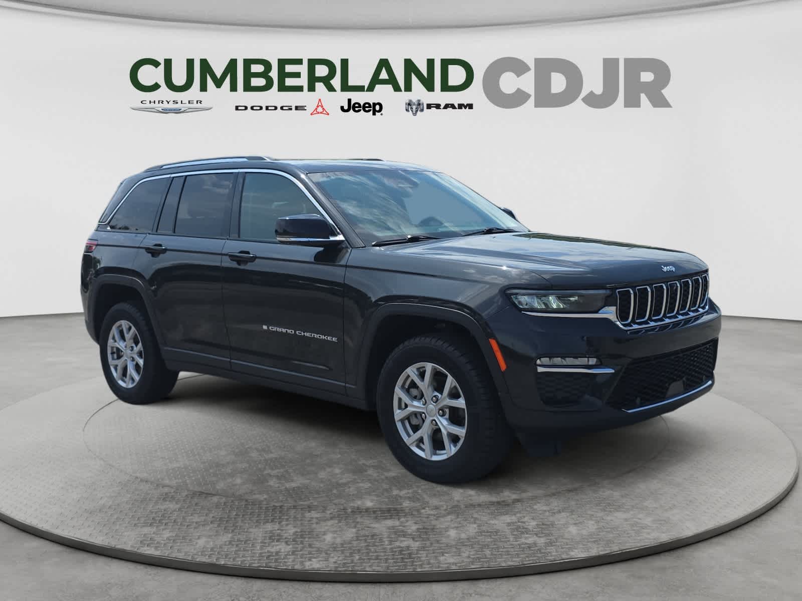 Used 2024 Jeep Grand Cherokee SUV