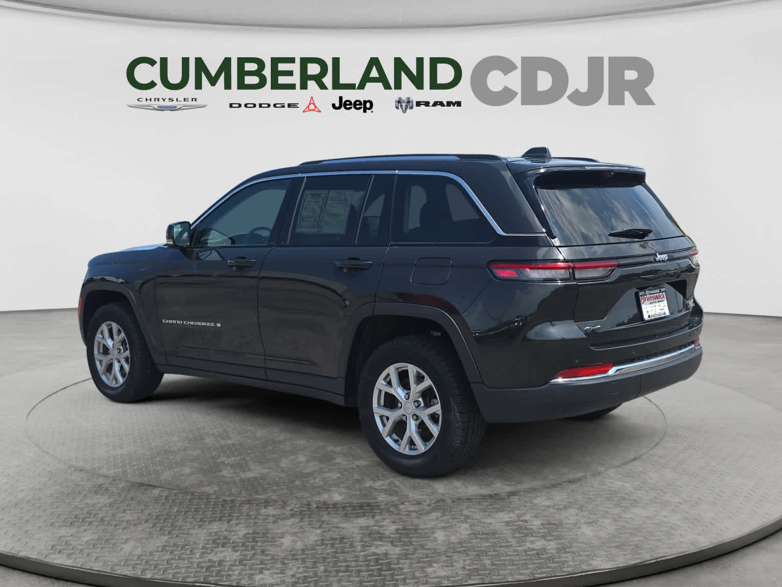 Used 2024 Jeep Grand Cherokee SUV