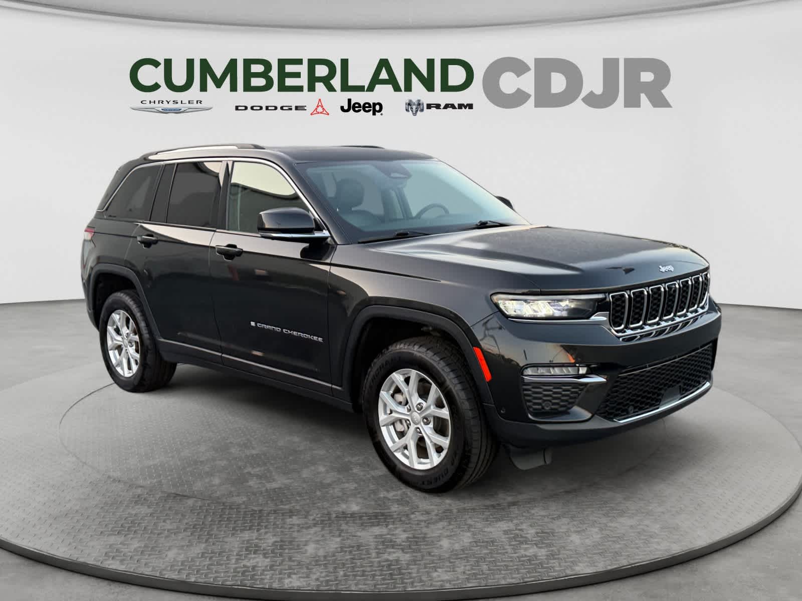 Used 2024 Jeep Grand Cherokee SUV