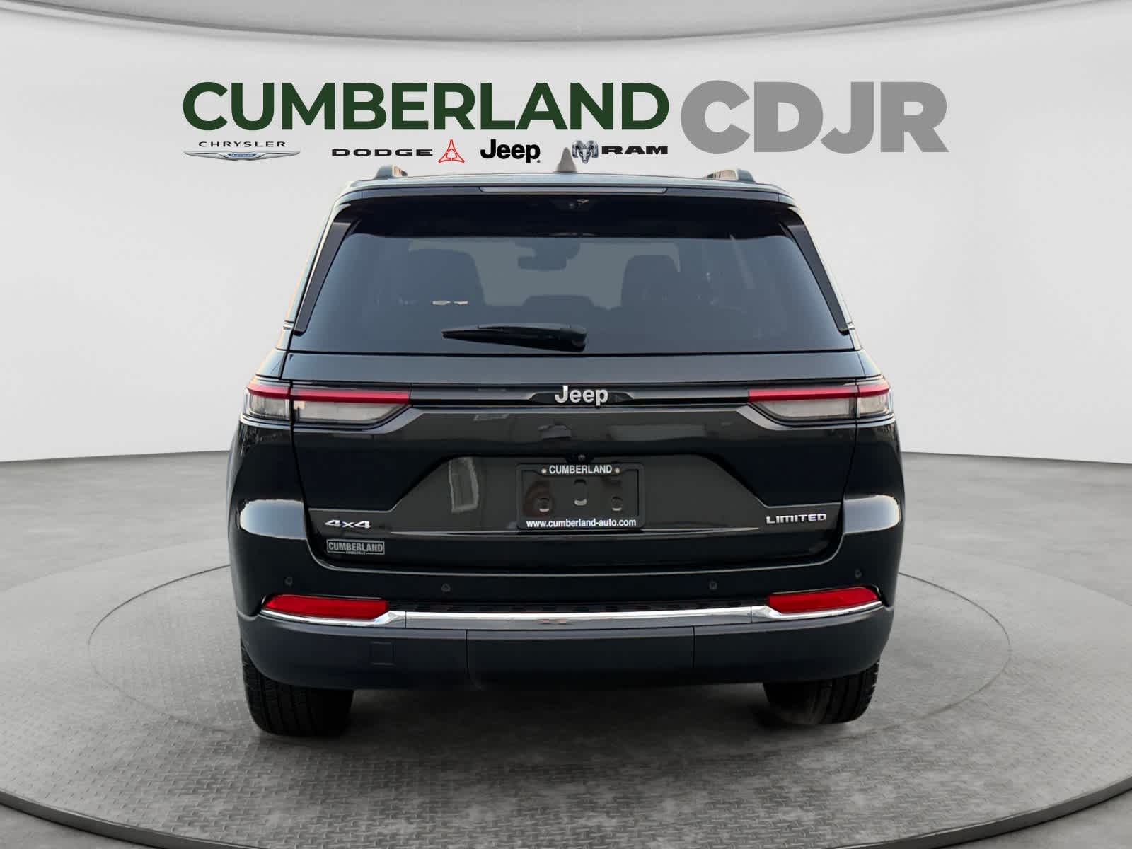 Used 2024 Jeep Grand Cherokee SUV