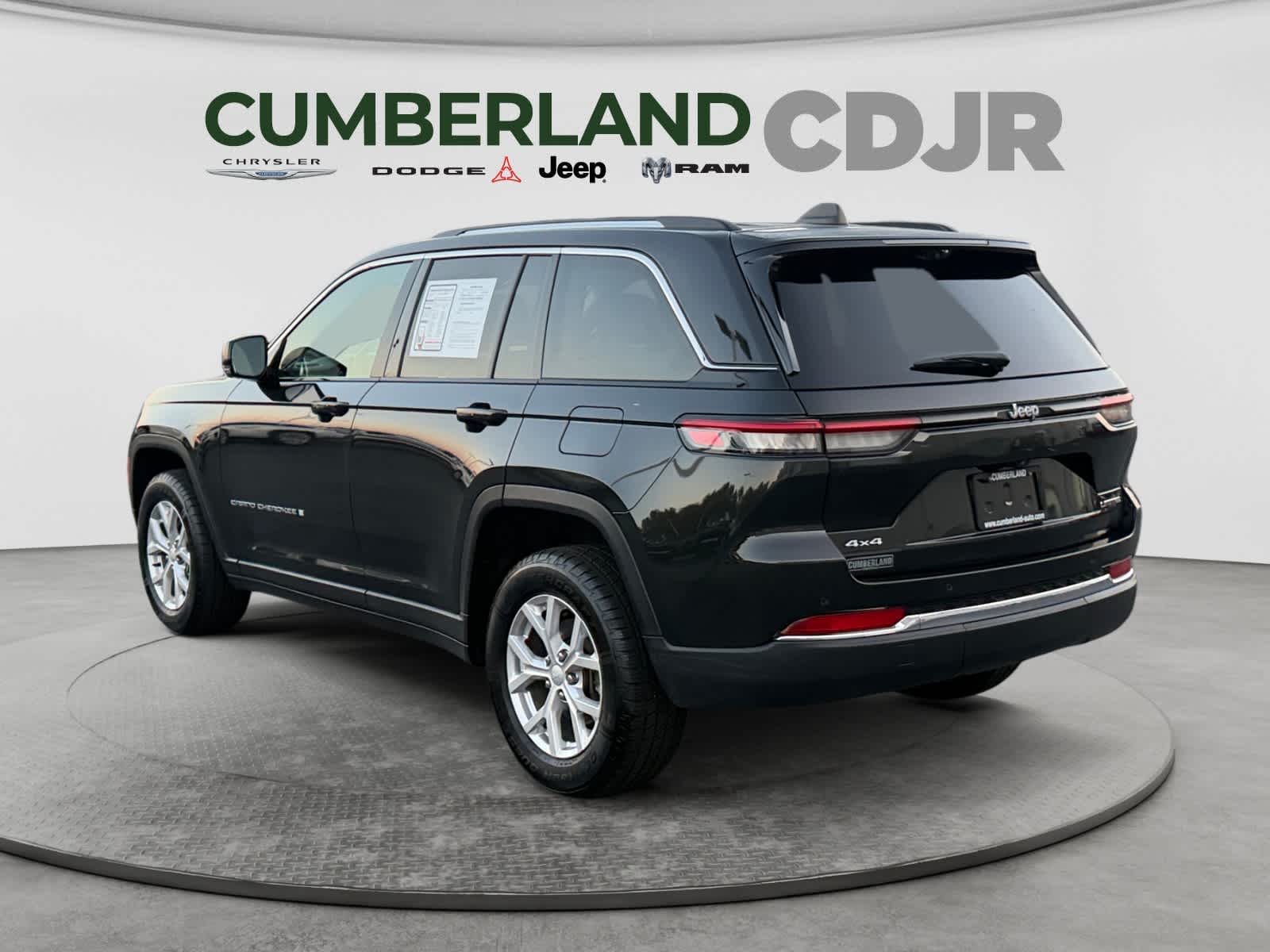 Used 2024 Jeep Grand Cherokee SUV