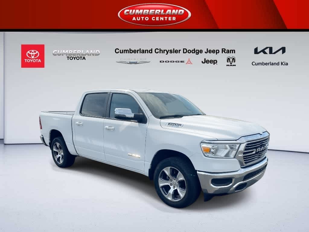 Bright White Clearcoat 2024 RAM 1500 Laramie Crew Cab RWD Pickup Truck 4X2 8-Speed Automatic