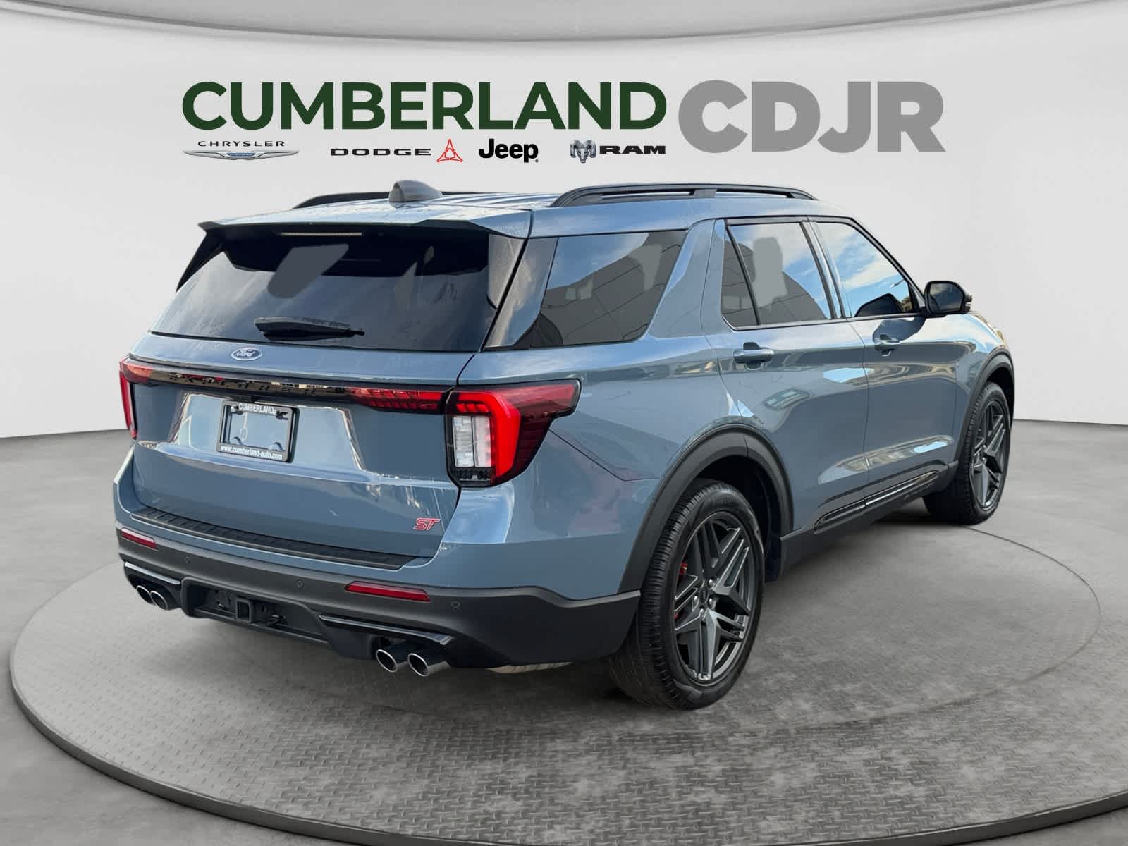 Used 2025 Ford Explorer SUV