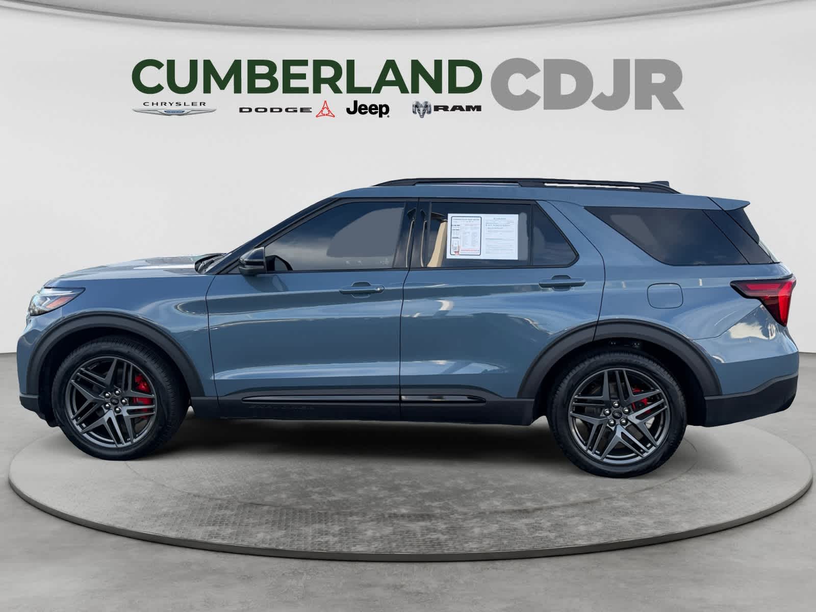 Used 2025 Ford Explorer SUV