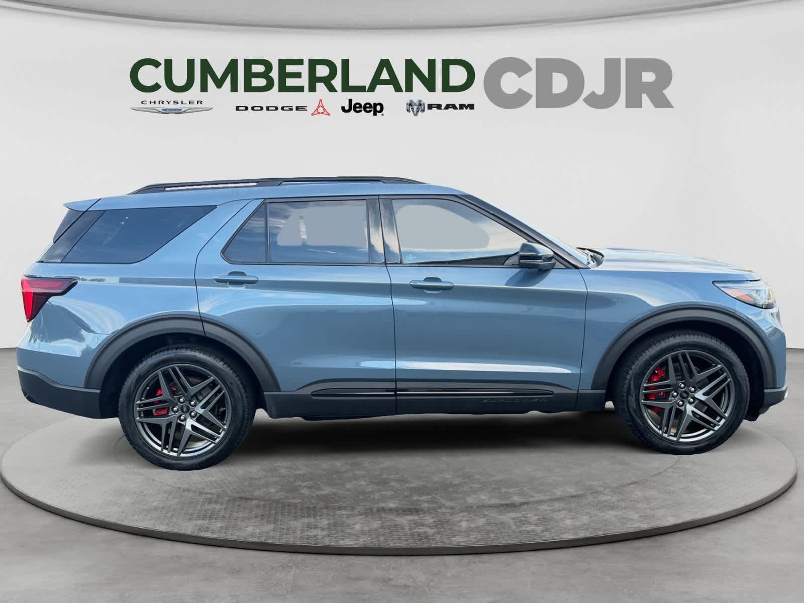 Used 2025 Ford Explorer SUV