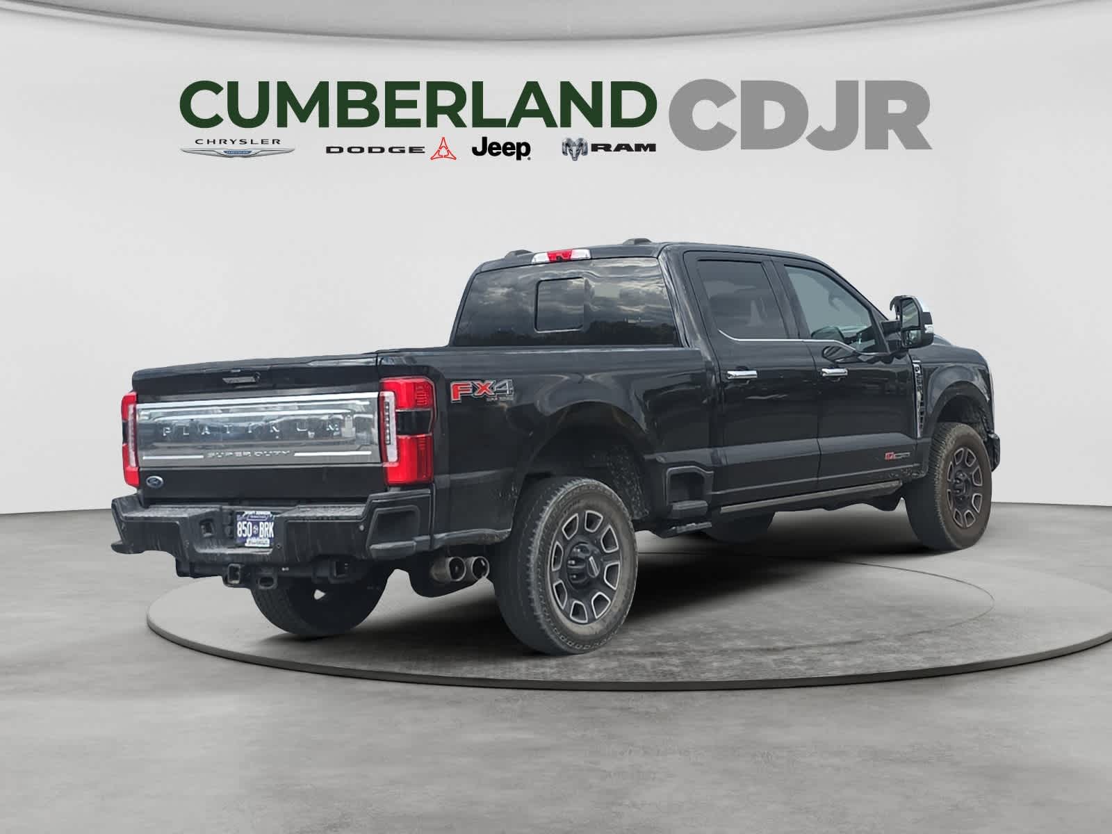 Used 2023 Ford Super Duty F-250 Pickup Truck