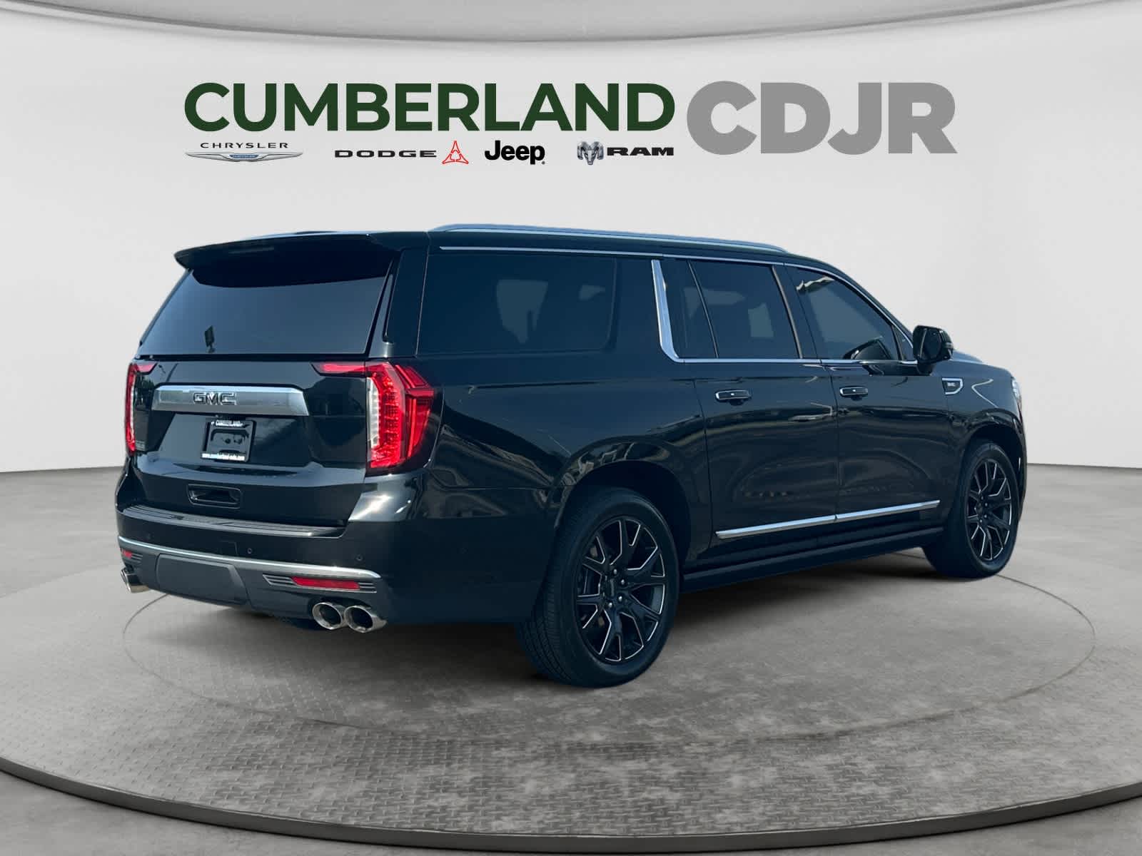 Used 2024 GMC Yukon XL Denali SUV