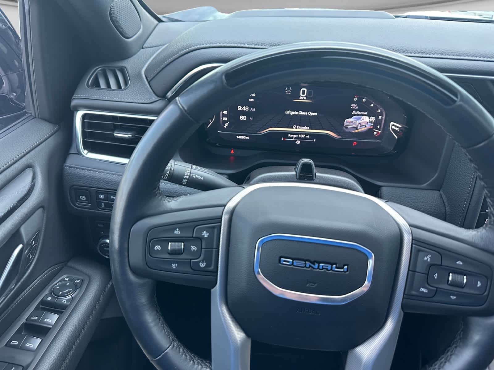 Used 2024 GMC Yukon XL Denali SUV