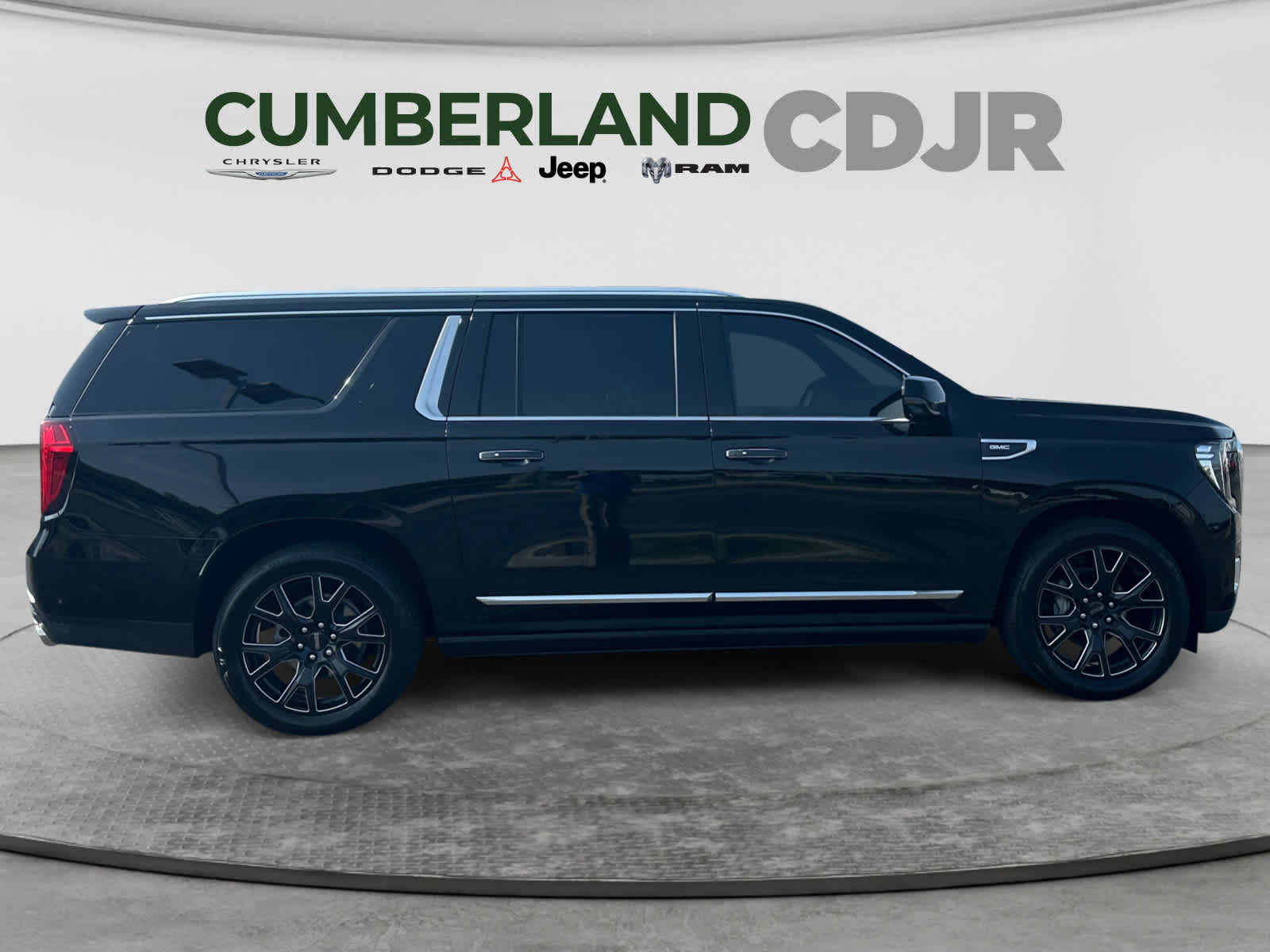 Used 2024 GMC Yukon XL Denali SUV
