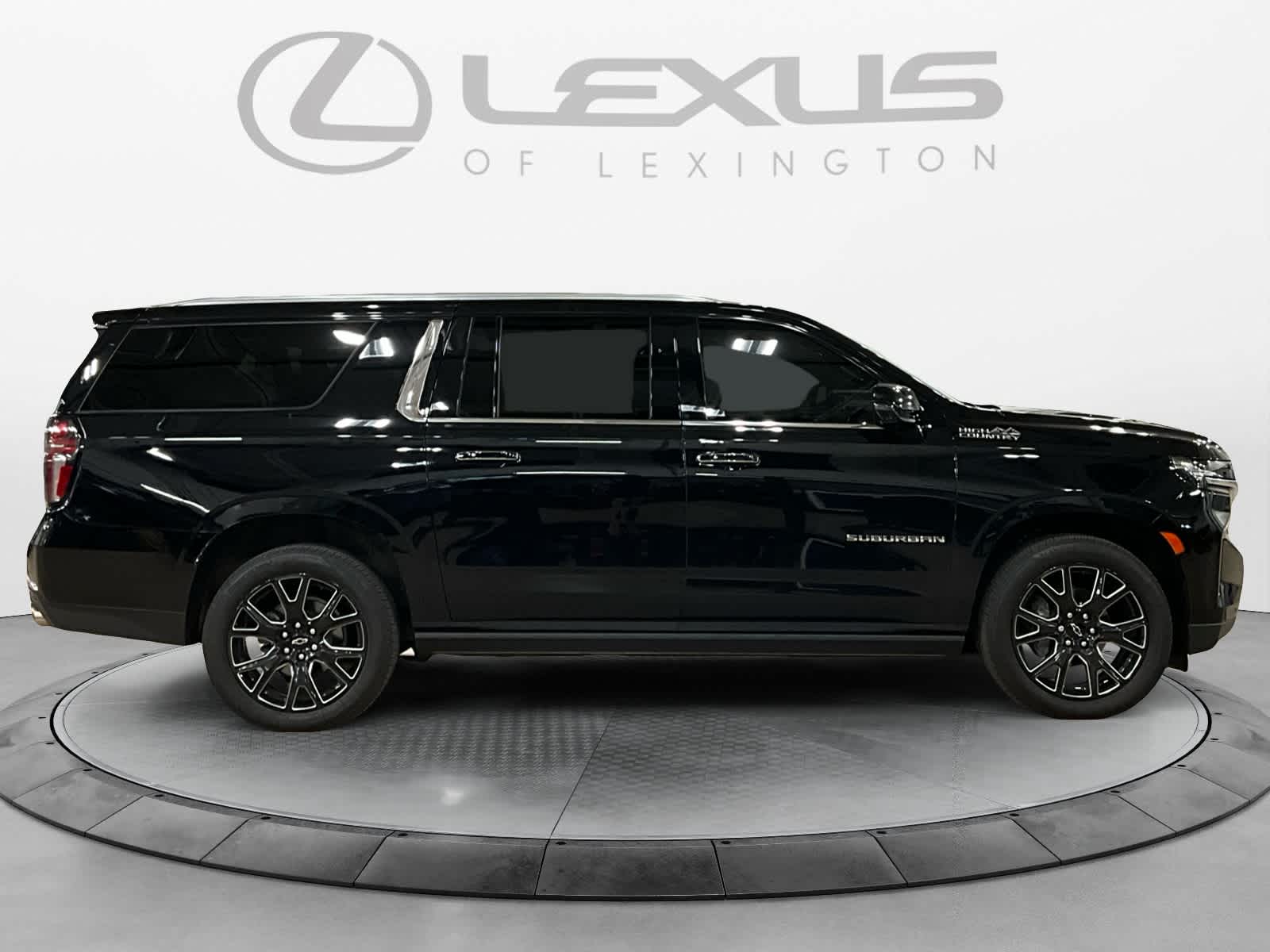 Used 2023 Chevrolet Suburban SUV