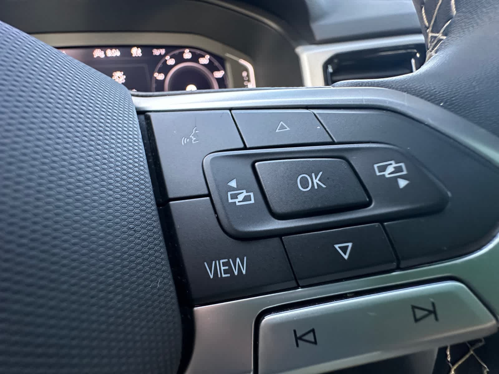 Used 2023 Volkswagen Atlas Cross Sport SUV