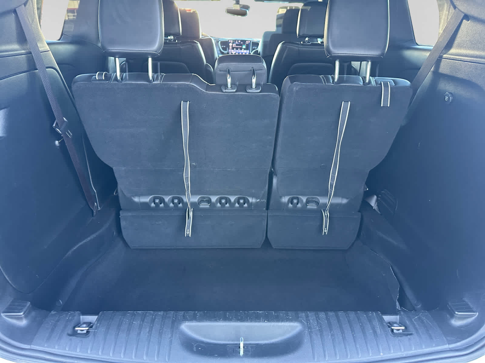 Used 2025 Chrysler Pacifica Van