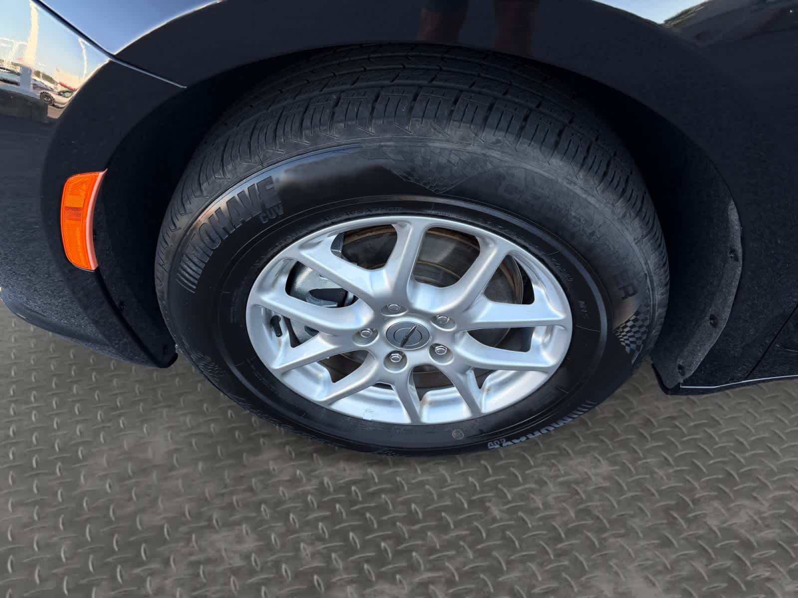 Used 2025 Chrysler Pacifica Van