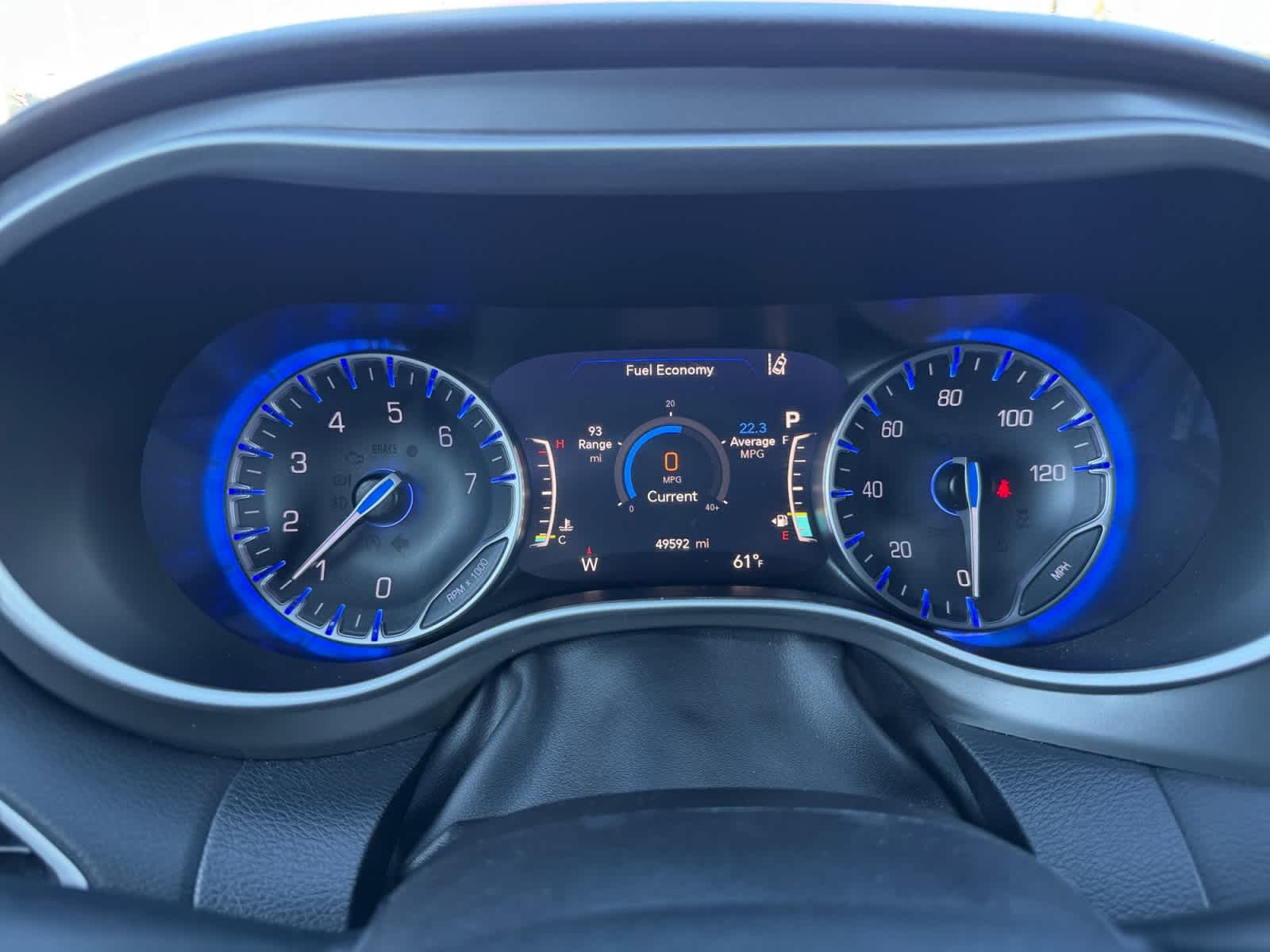Used 2025 Chrysler Pacifica Van