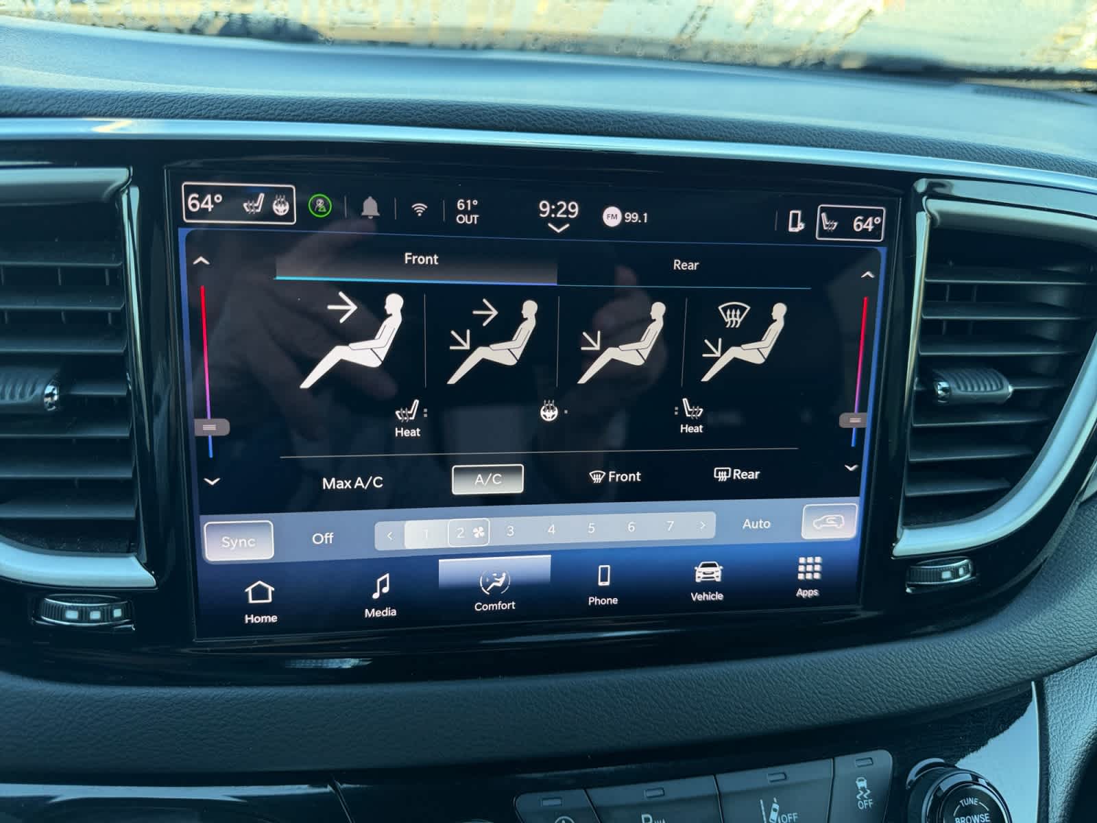 Used 2025 Chrysler Pacifica Van