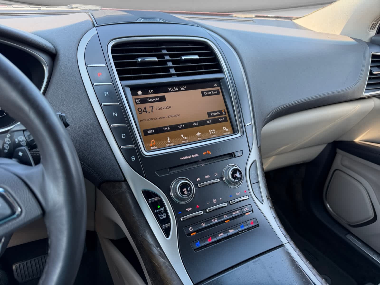 Used 2017 Lincoln MKX SUV