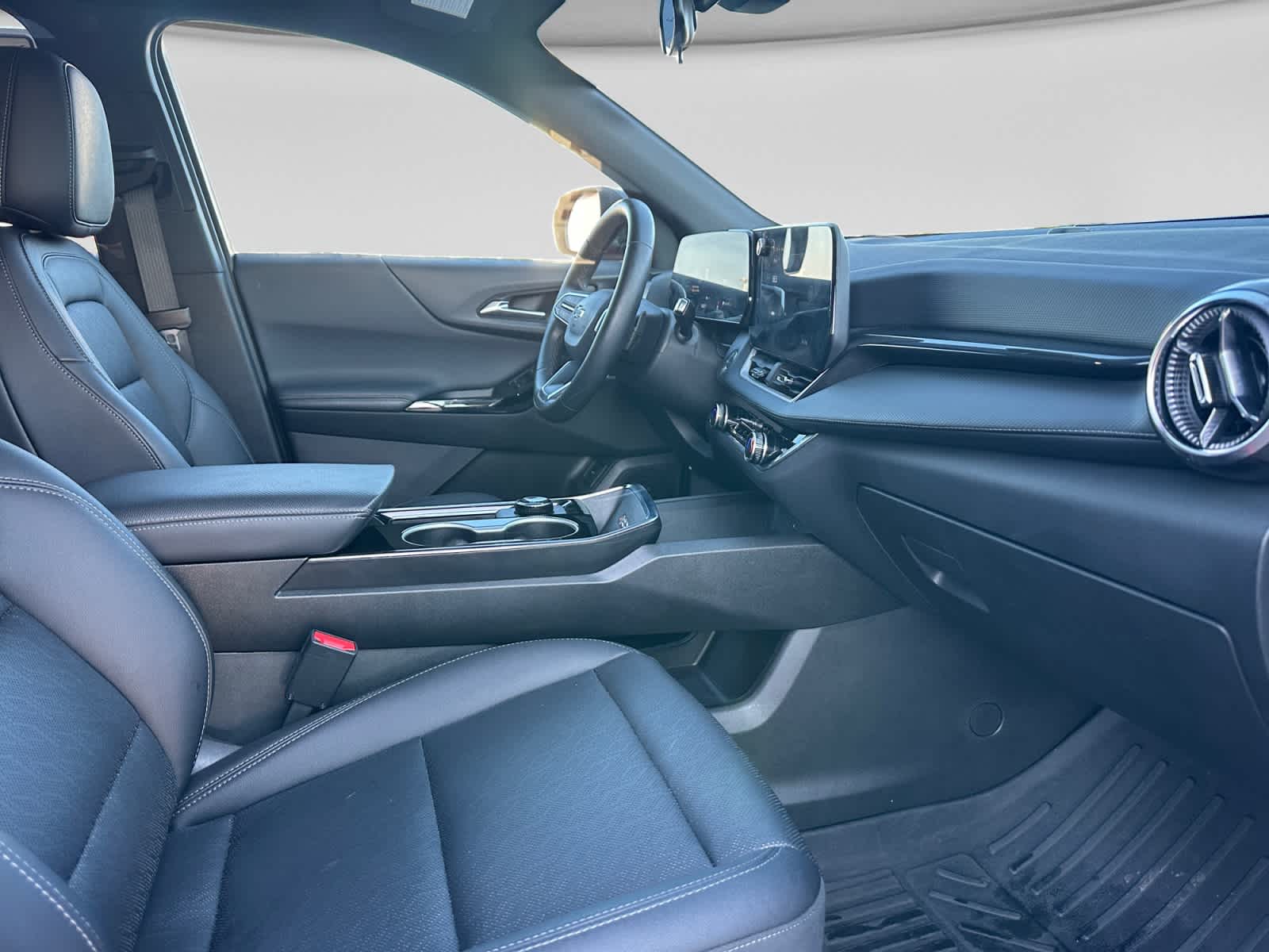 Used 2026 Chevrolet Equinox SUV