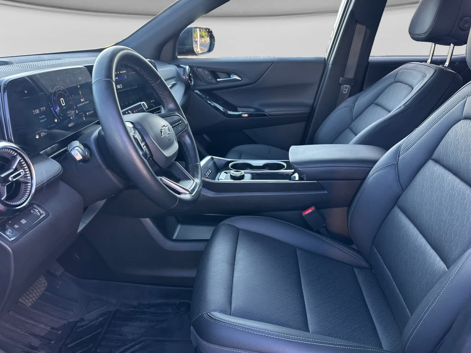 Used 2026 Chevrolet Equinox SUV