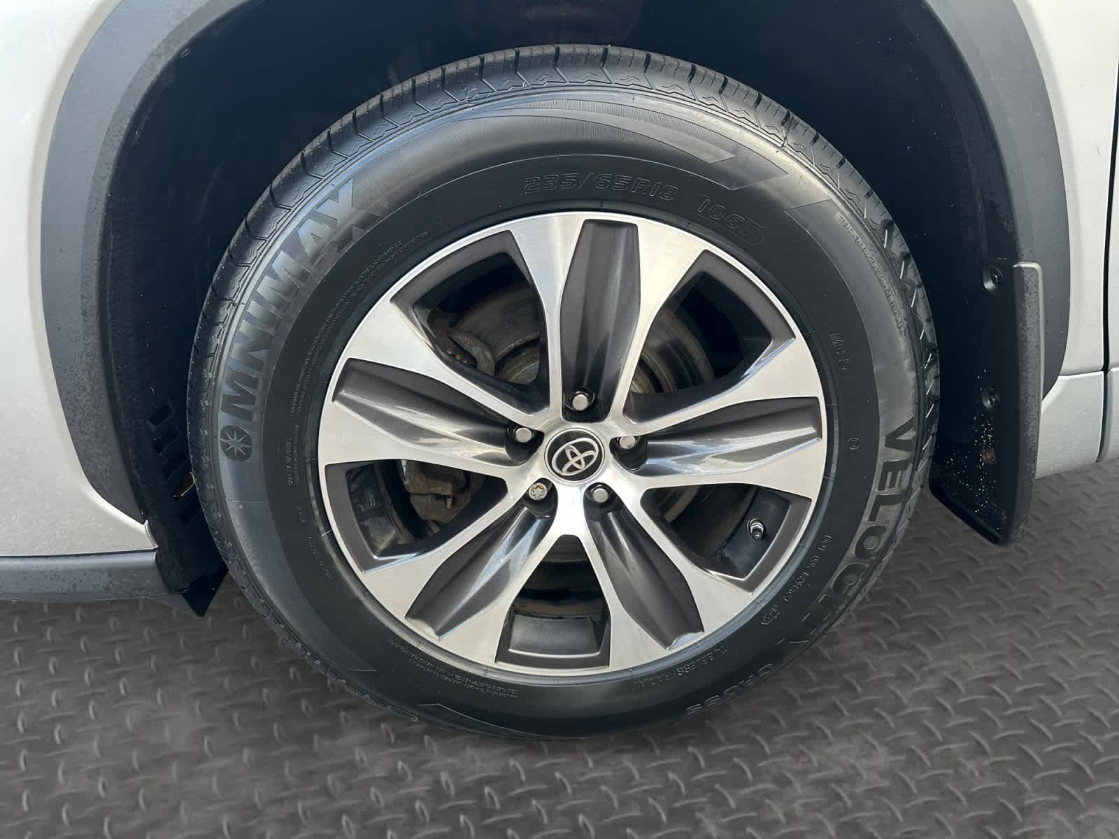 Used 2021 Toyota Highlander SUV