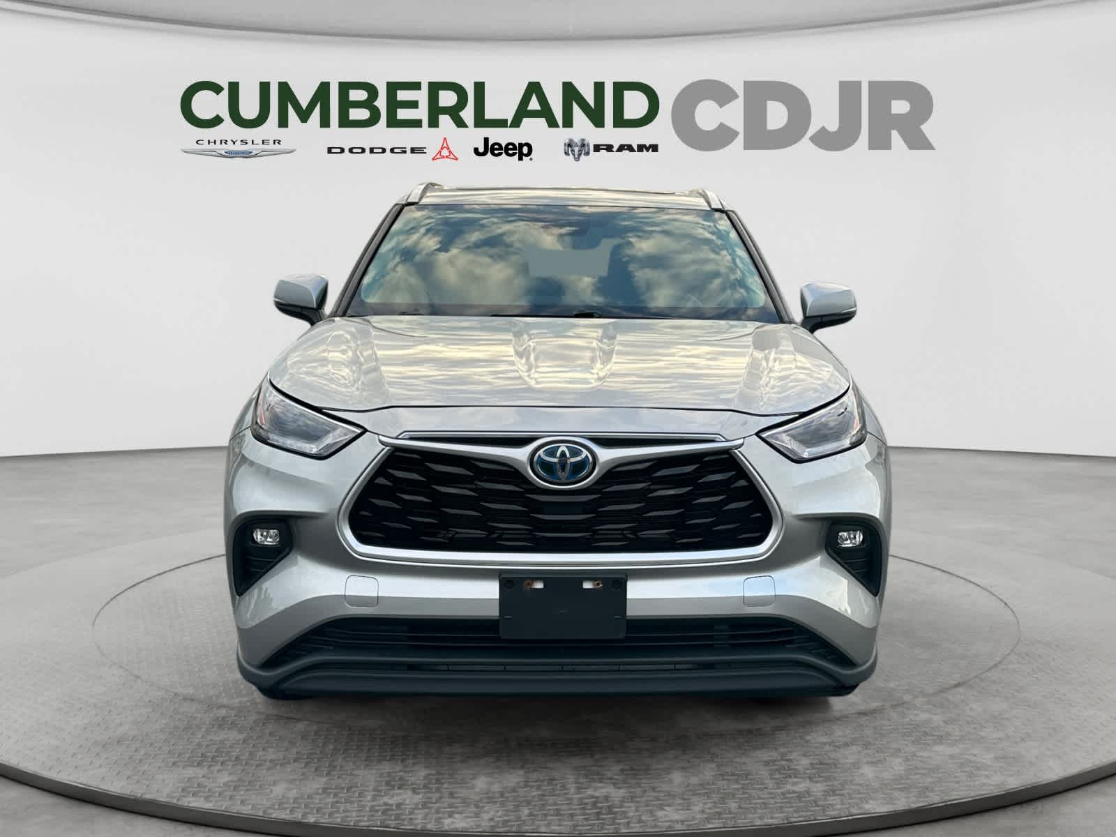 Used 2021 Toyota Highlander SUV
