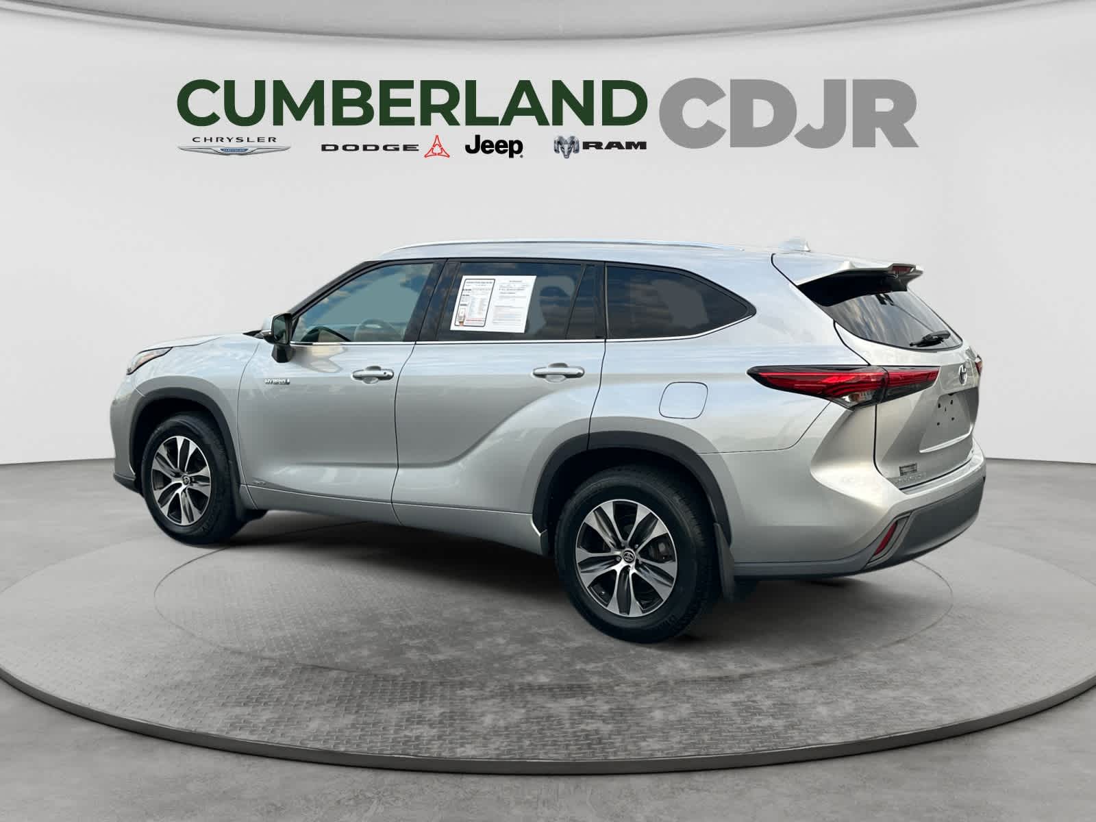 Used 2021 Toyota Highlander SUV