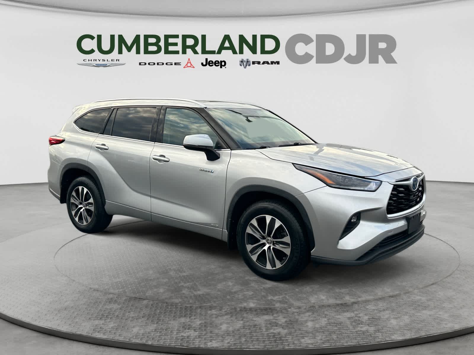 Used 2021 Toyota Highlander SUV