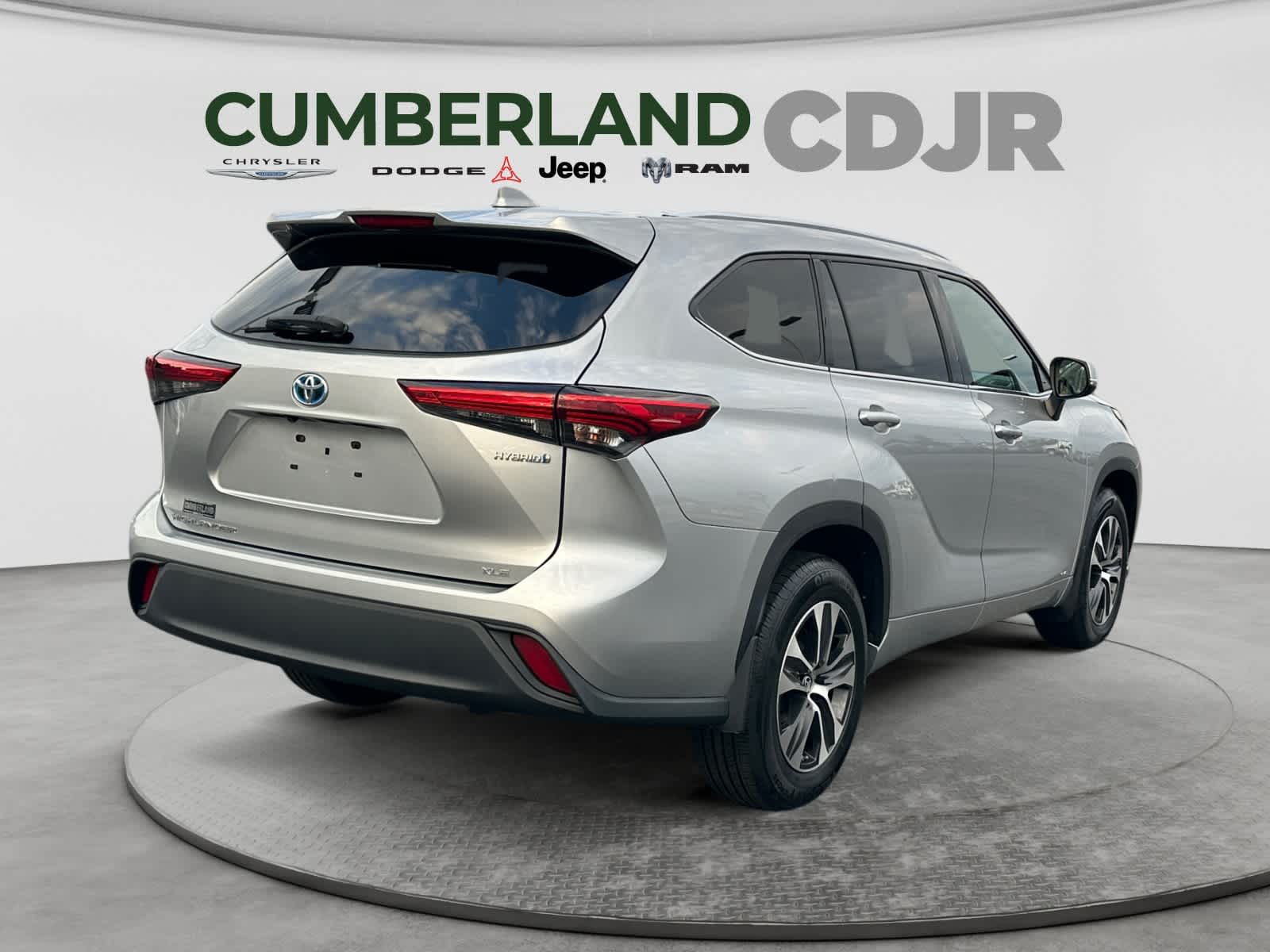 Used 2021 Toyota Highlander SUV
