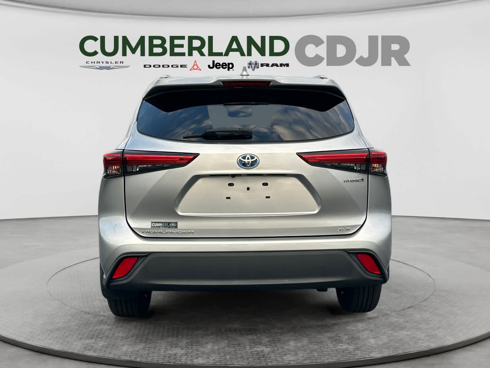 Used 2021 Toyota Highlander SUV