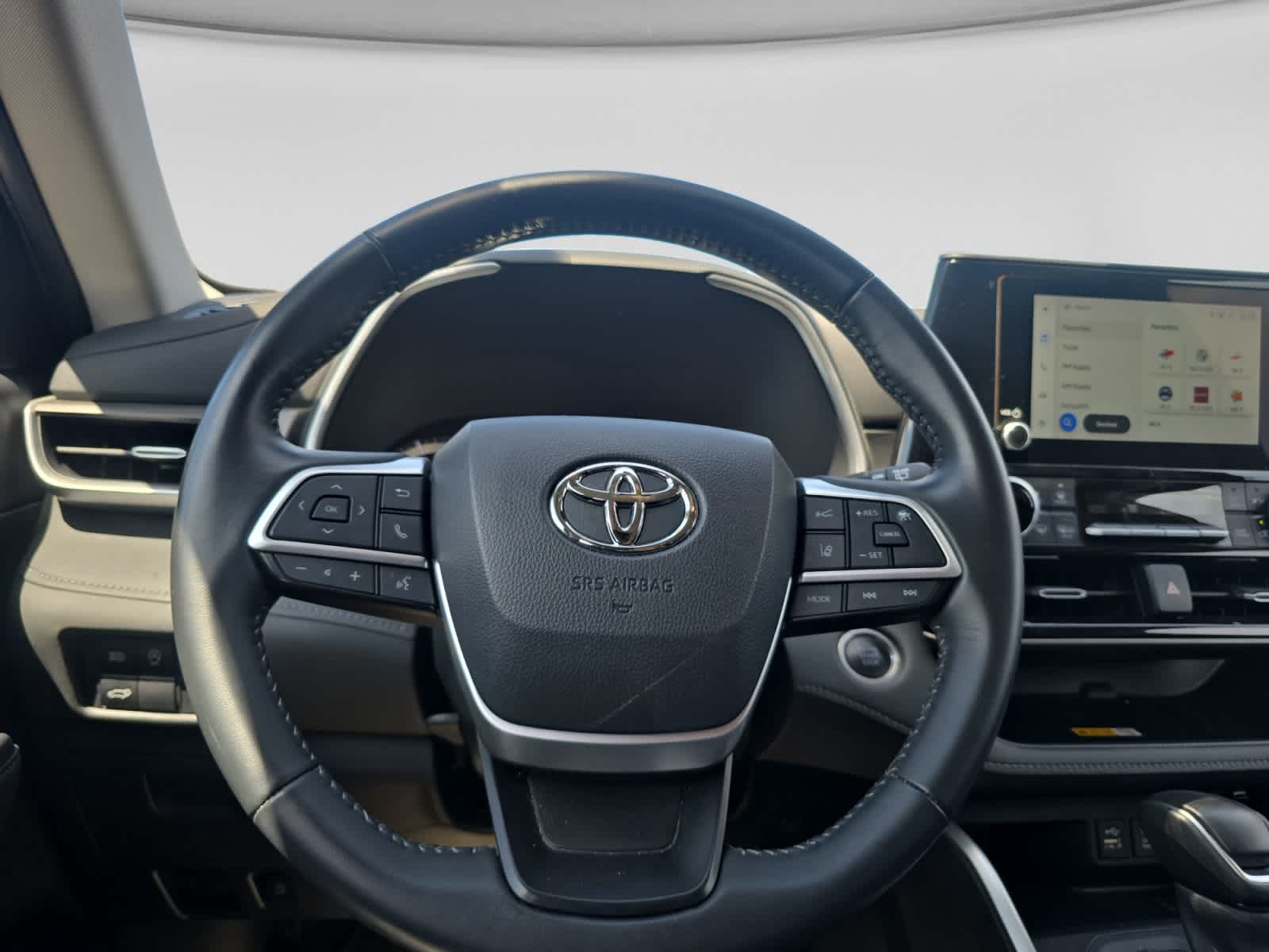 Used 2024 Toyota Highlander SUV