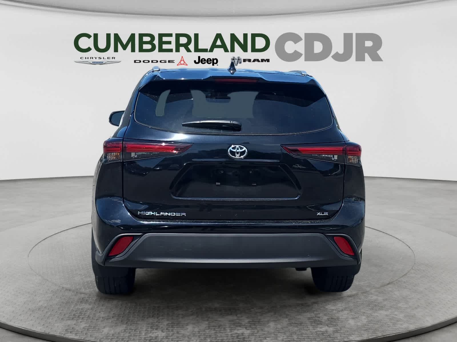 Used 2024 Toyota Highlander SUV