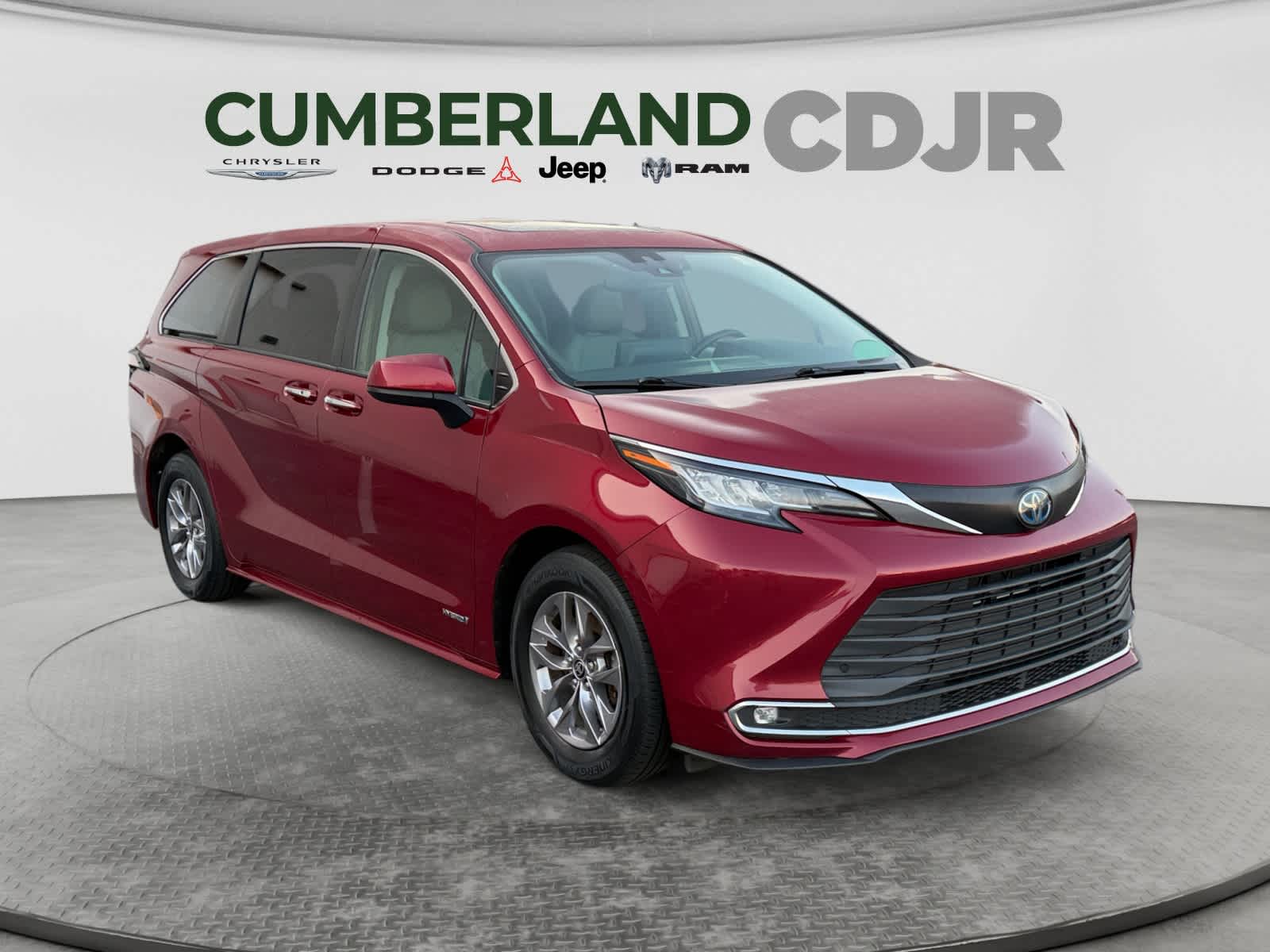 Used 2021 Toyota Sienna Van
