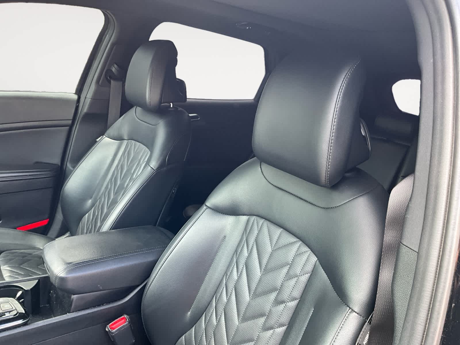 Used 2024 Kia Sportage SUV