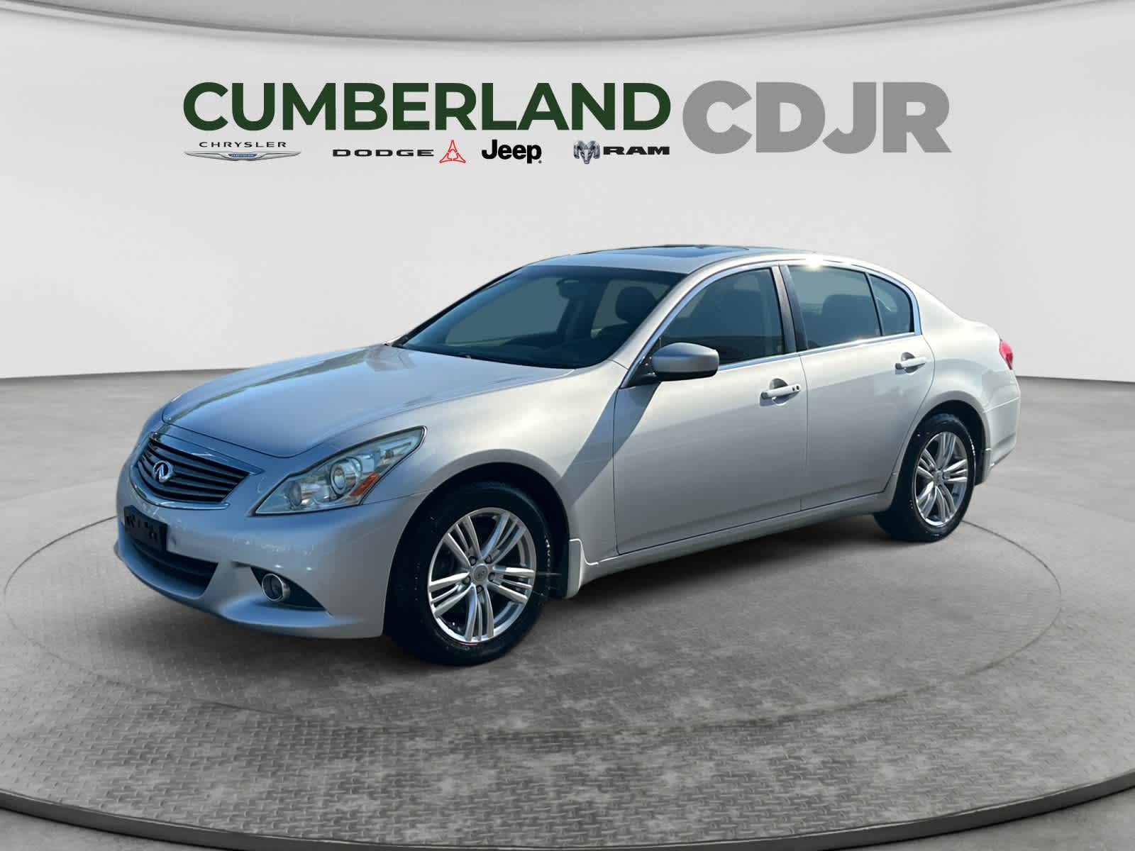 Gray (Liquid Platinum) 2013 INFINITI G37 x Sedan AWD Sedan All-Wheel Drive 7-Speed Automatic