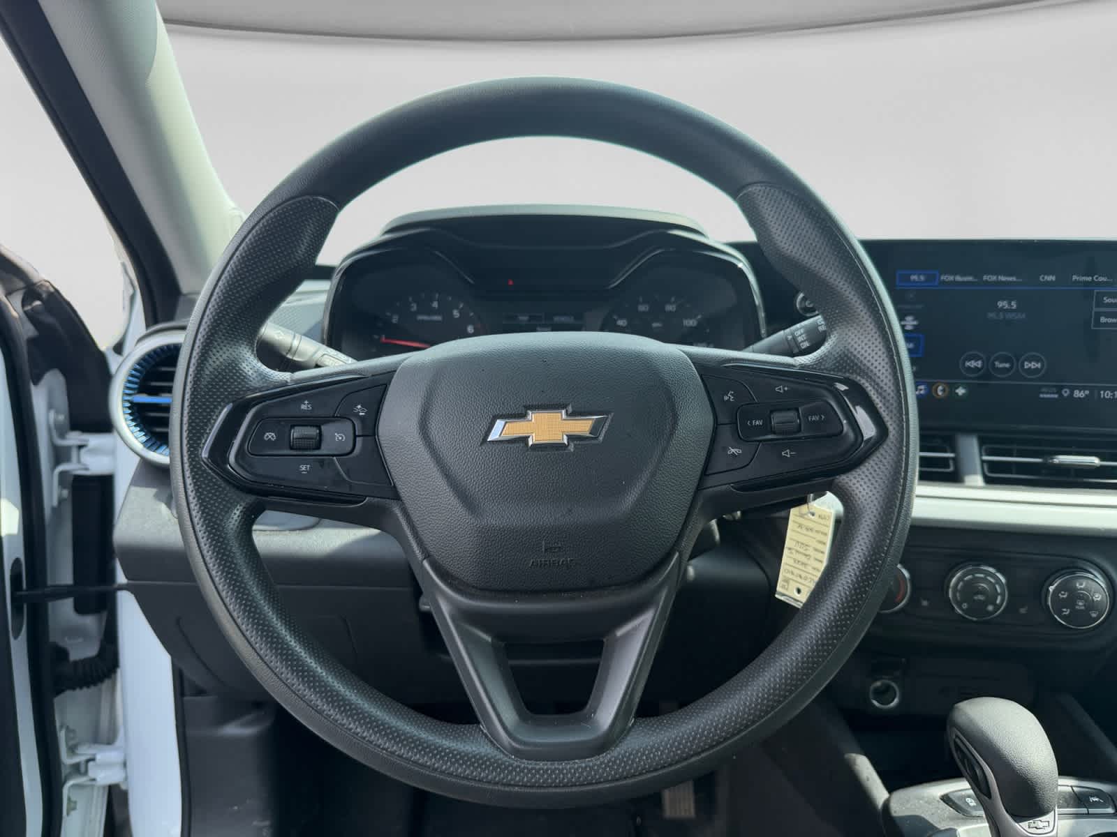 Used 2024 Chevrolet Trax SUV