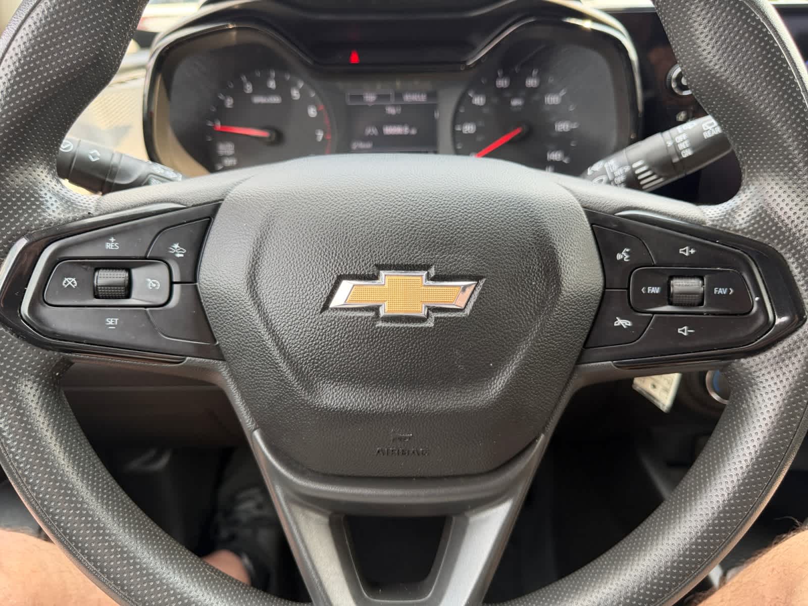 Used 2024 Chevrolet Trax SUV