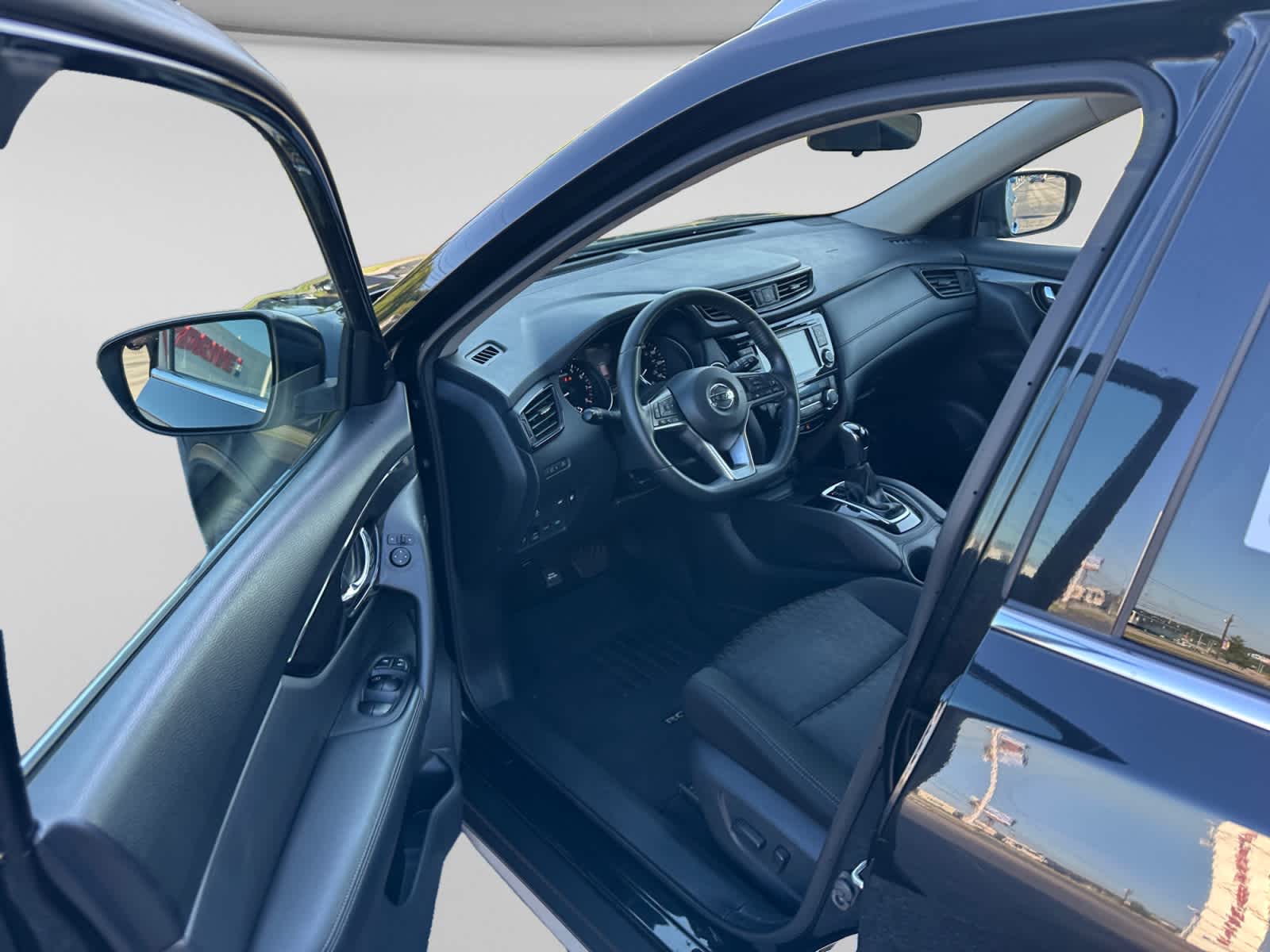 Used 2018 Nissan Rogue SUV